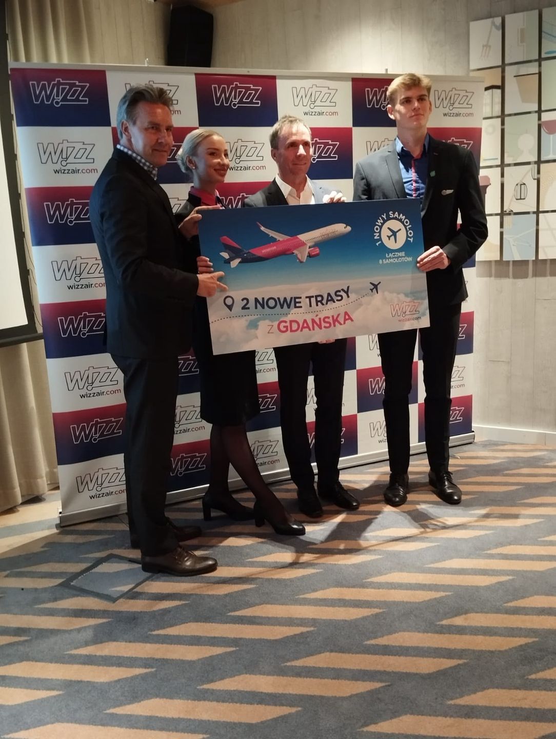 Podczas konferencji prasowej w Gdańsku przedstawiciele Wizz Air ogłosili nowe połączenia z Portu Lotniczego im. Lecha Wałęsy