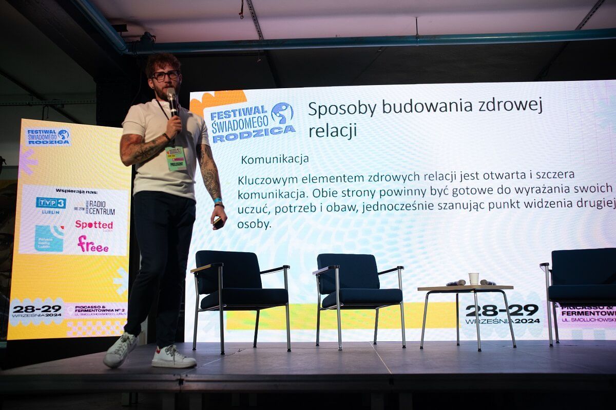 Festiwal Świadomego Rodzica, prelekcja, prelegent