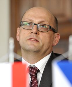 Prokuratorskie akta w garażu. Bilewicz sprawdza, co mogło być ukrywane