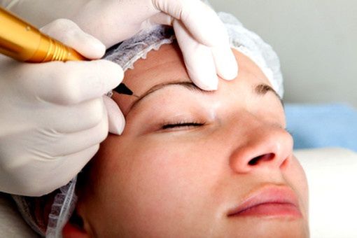 Najmodniejszy letni makijaż