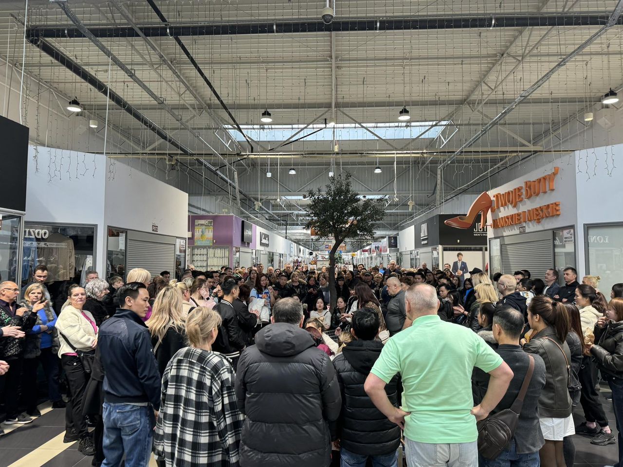 Wielki protest w Warszawie. Centrum handlowe sparaliżowane