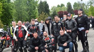 Wielkie otwarcie sezonu motocyklowego z MotoRiders w Pile. Zobaczcie zdjęcia parady ulicami miasta. Było bardzo głośno