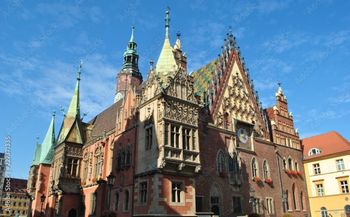 Pogoda we Wrocławiu. Prognoza na czwartek 11 grudnia. Chmury, słaby deszcz nad ranem i ochłodzenie