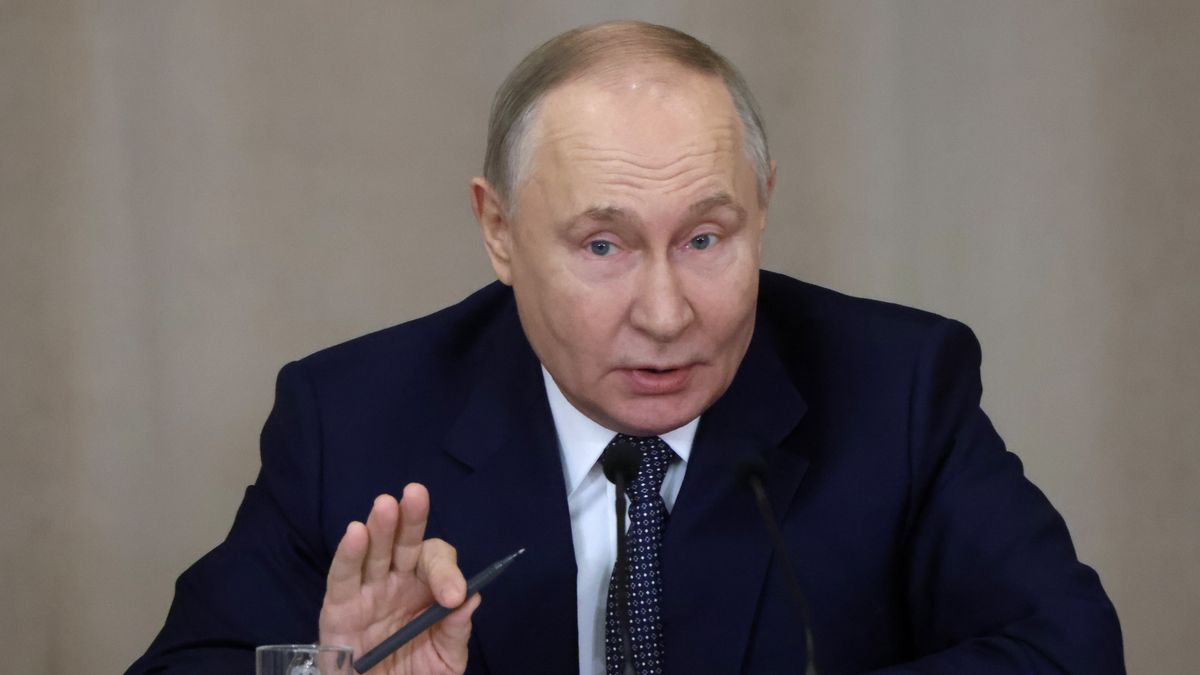 MOSCOW, RUSSIA - FEBRUARY 20 (RUSSIA OUT) Russian President Vladimir Putin delivers a speech during the Congress of Judges at the Supreme Court of Russia, February 20, 2025, in Moscow, Russia. Vladimir Putin announced his plans to meet U.S. President Donald Trump in the nearest future. (Photo by Contributor/Getty Images)