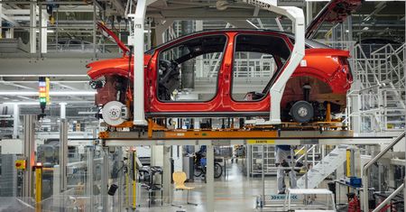 Producent omija problem z elektroniką. Kolejki mogą stopnieć