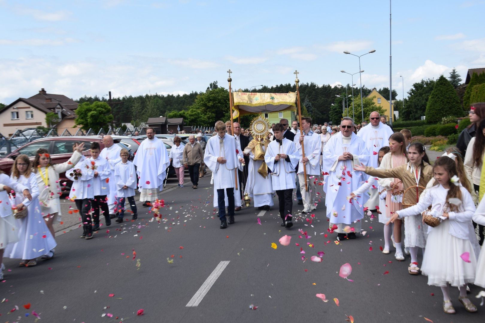 Boże Ciało. Parafia pw. św. Jana Bosko w Pile