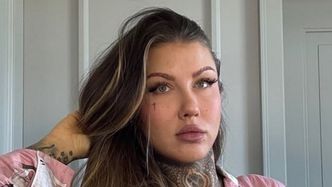Deynn narzeka na końcówkę połogu: "Umieram z ZAPALENIEM PIERSI"