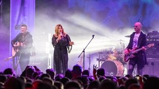 Festiwal Dwóch Jezior w Wałczu. To będą dwa weekendy wspaniałej rozrywki. Będą auta z Ameryki, Bieg Filmowy i koncerty m.in. Bajmu i Szpaka