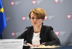 Emilewicz nie dostanie mandatu za przejście na czerwonym świetle