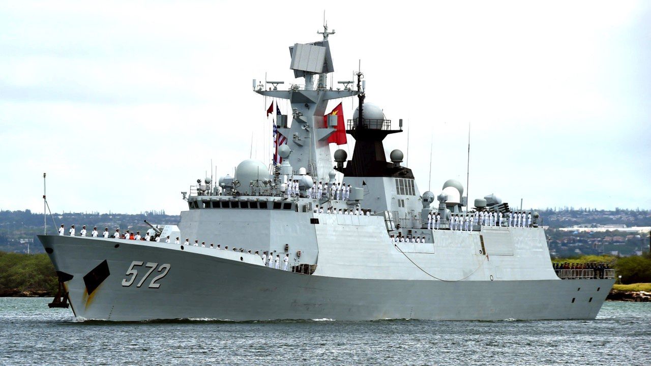 Niebywałe doniesienia z chińskich stoczni. Budują potężne okręty wojenne