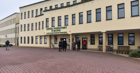 Łęczna. 29-latka zmarła przed szpitalem. Dyrektor placówki zabiera głos