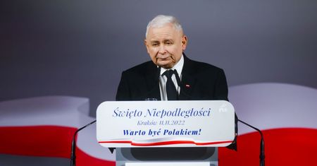 Wypłata emerytur zagrożona? Kaczyński stawia sprawę jasno