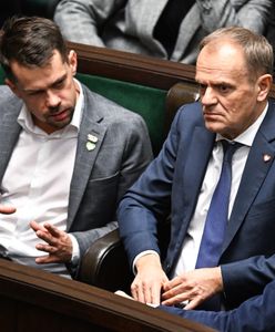 Tusk ubiegł Morawieckiego. Wykłada karty na stół