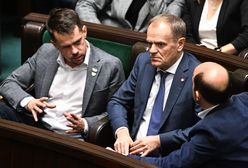 Tusk ubiegł Morawieckiego. Wykłada karty na stół