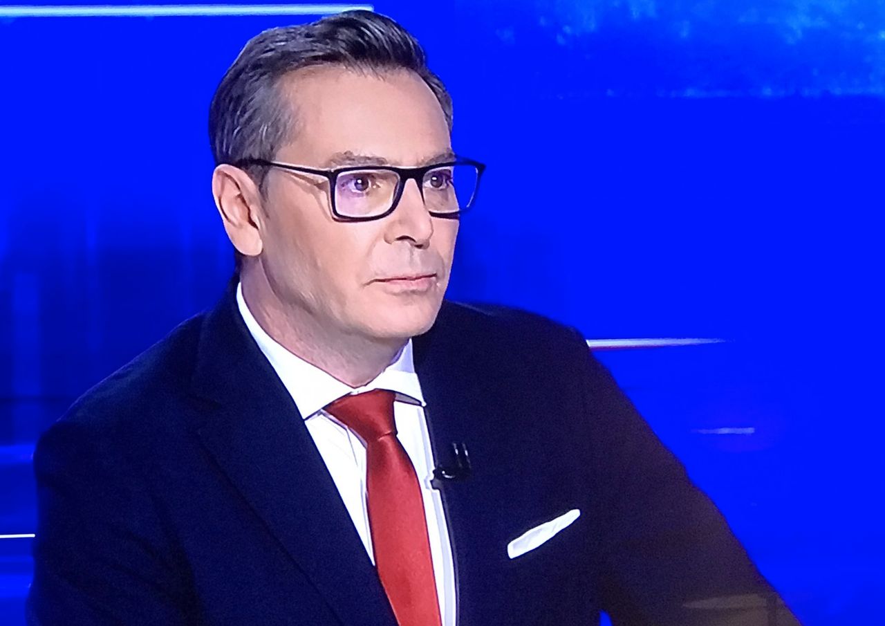 Michał Adamczyk do czasu wyborów nie wraca do TVP