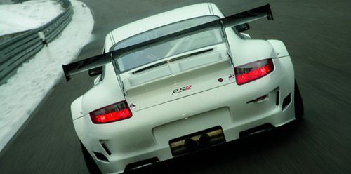 Ulepszone Porsche 911 GT3 RSR
