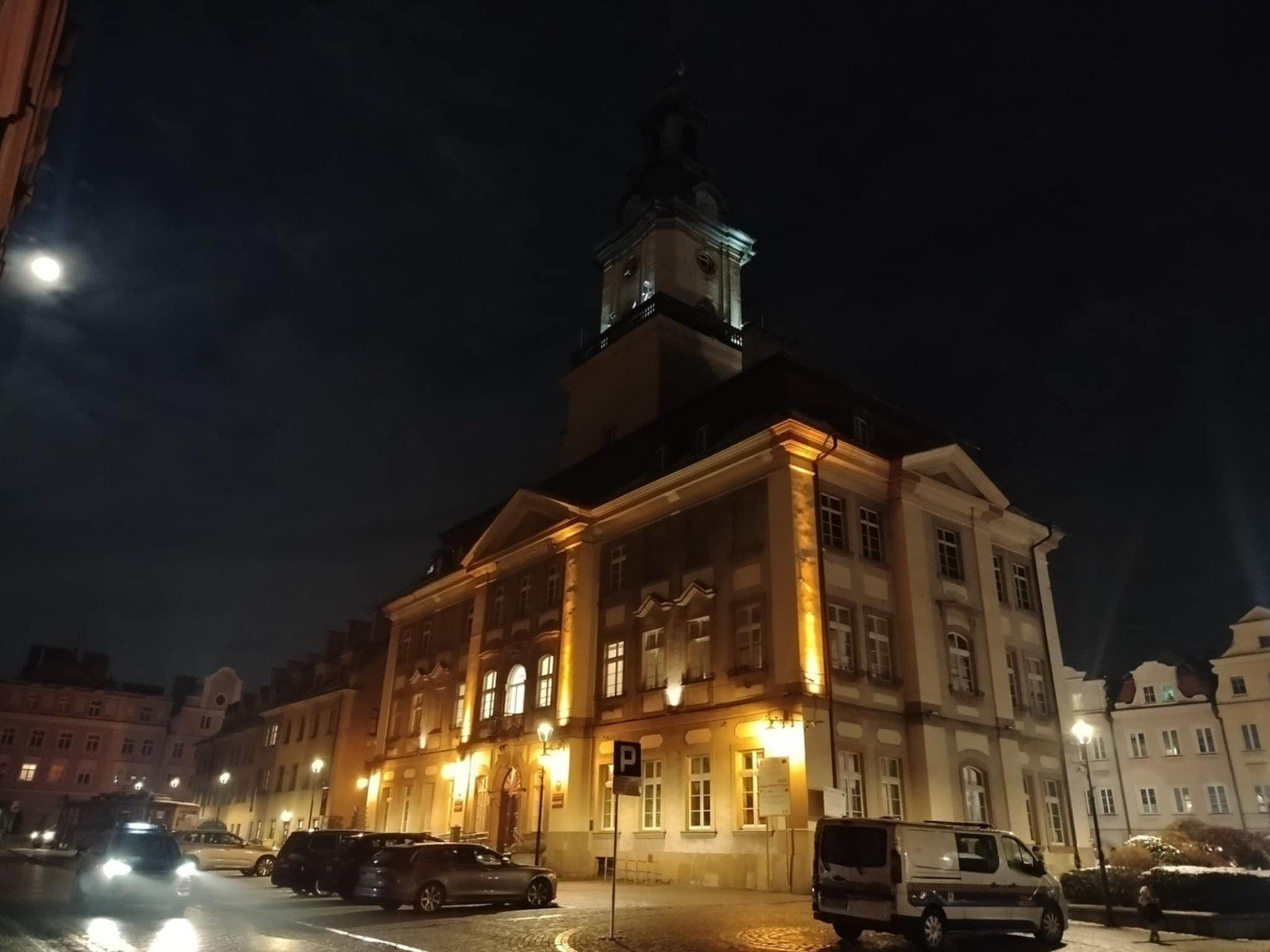 Mroczne centrum Jeleniej Góry