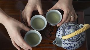 Herbata idealna? Redukuje ciśnienie, poprawia koncentrację i obniża cholesterol