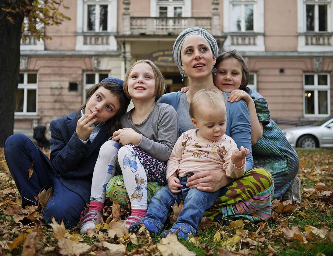 Miriam Synger z dziećmi