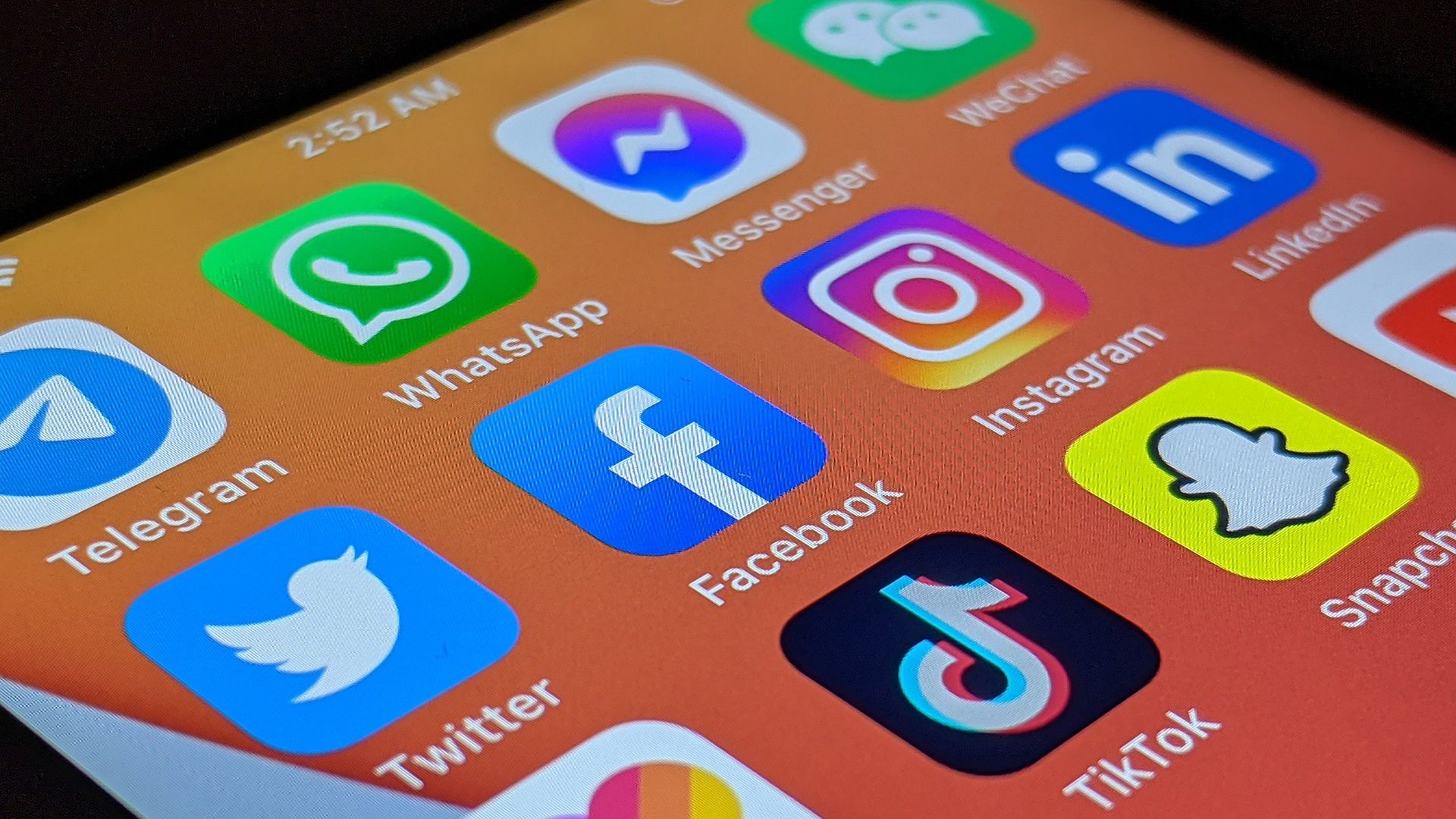 Decyzja rosyjskiego sądu. Facebook i Instagram uznane za "ekstermistyczne"