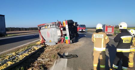 Wypadek cysterny na A2. Utrudnienia w ruchu