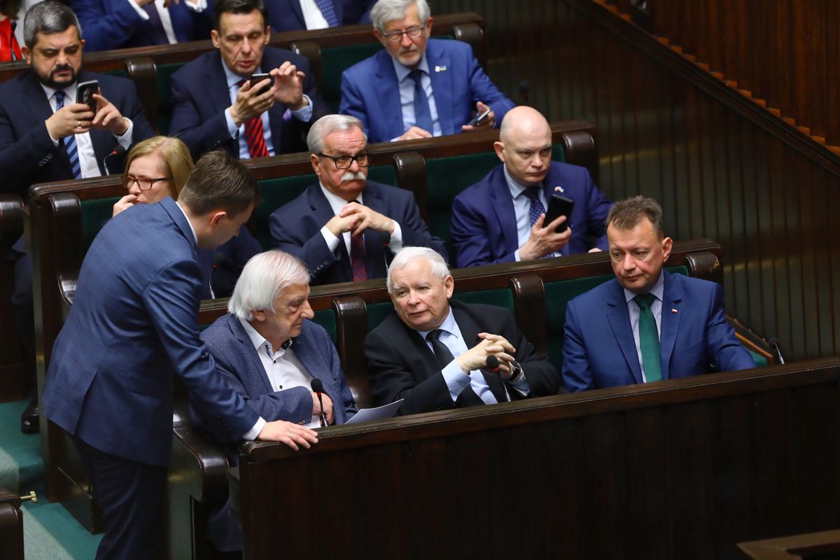 Na zdjęciu: Politycy PiS na posiedzeniu Sejmu 11 maja, m.in. prezes partii Jarosław Kaczyński i wicemarszałek Sejmu Ryszard Terlecki 