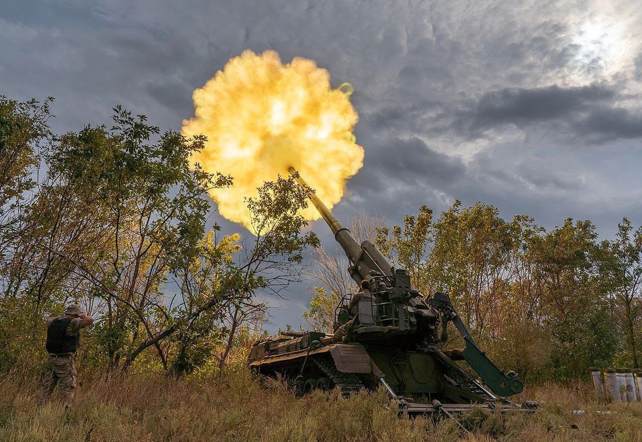 Ukrainian forces strike, destroying key Russian artillery assets