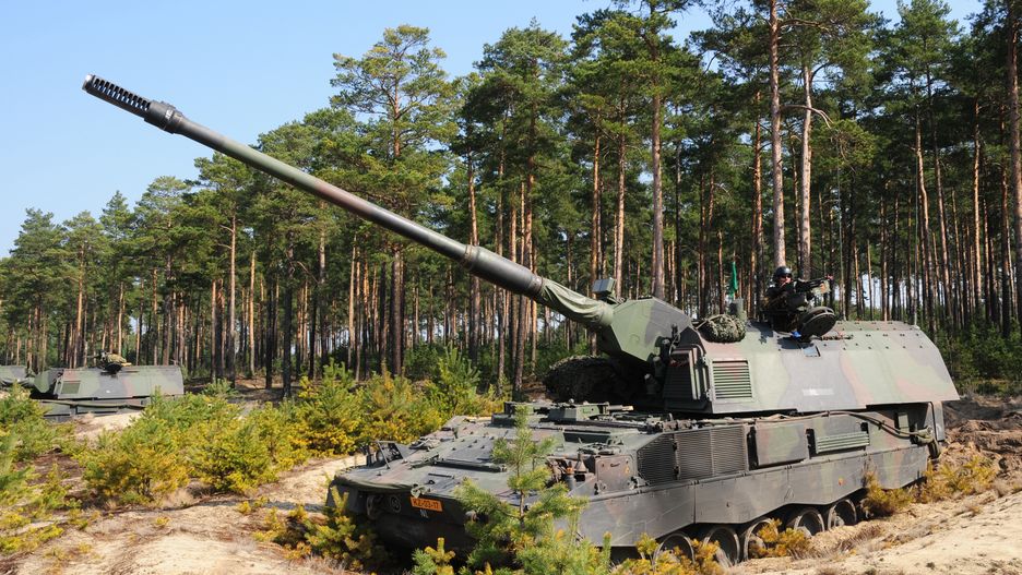Panzerhaubitze 2000 (Pzh 2000)