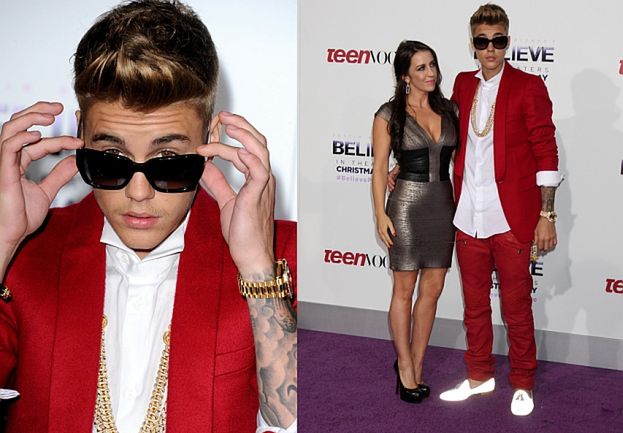 Bieber w czerwonym garniturze na premierze filmu... o sobie! (ZDJĘCIA)