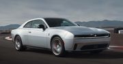 Długi, ciężki i na prąd. Dodge pokazał nowego Chargera