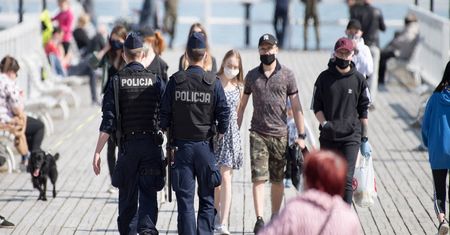 Czy twój sąsiad jest "superroznosicielem" koronawirusa?