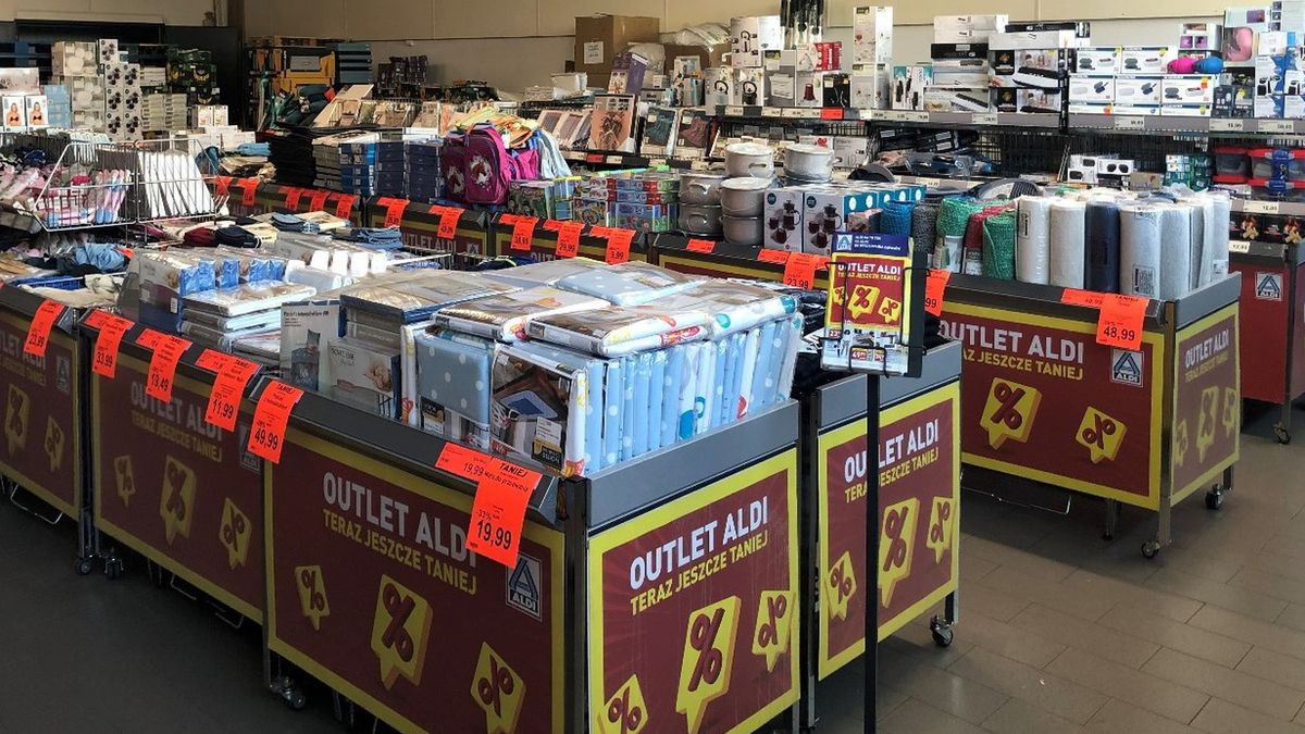 ALDI ruszyło z wielkimi obniżkami w przysklepowych outletach.  