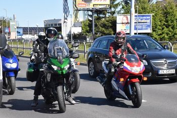 Motocyklowy Rajd Weteranów upamiętnił płk Ryszarda Szewczyna na Cmentarzu w Koszalinie [ZDJĘCIA]