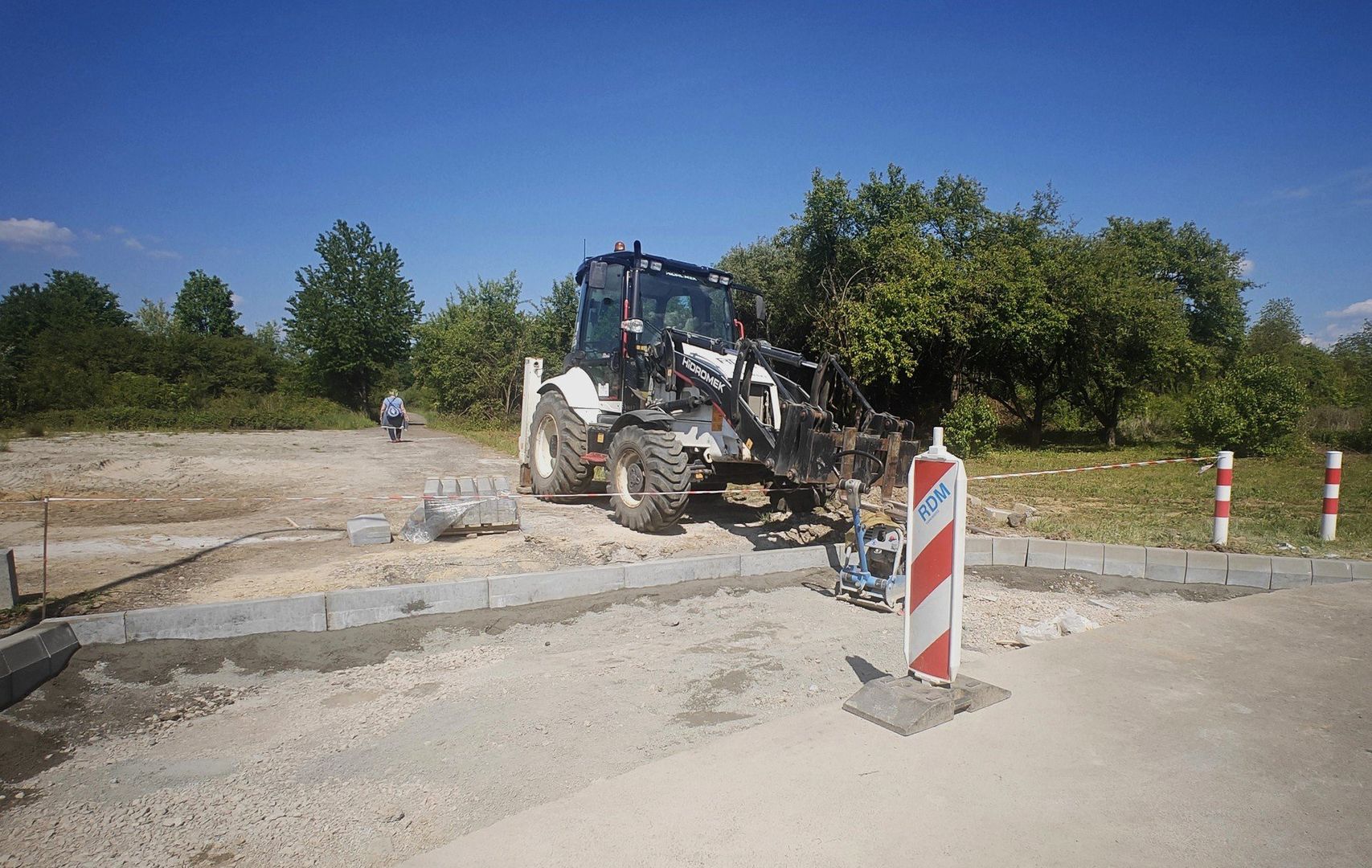 Tarnobrzeg. Ulica Kajmowska to nowy wyjazd znad Jeziora Tarnobrzeskiego. Zamontowano kamery, zmieni się organizacja ruchu