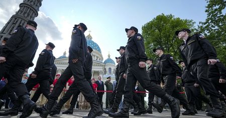 Rosja intensyfikuje działania. Wciela do armii więcej osób z Ukrainy
