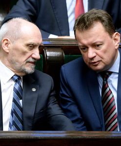 Jak dezinformowali Macierewicz i Błaszczak. Lista największych fake newsów MON