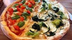 Jak jeść niezdrowe rzeczy, żeby nie szkodziły? Triki, które naprawdę działają