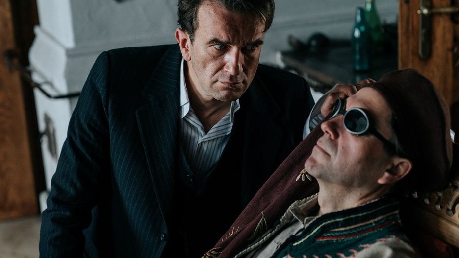 Tomasz Kot jako Tadeusz Boy-Żeleński oraz Marcin Dorociński jako Witkacy