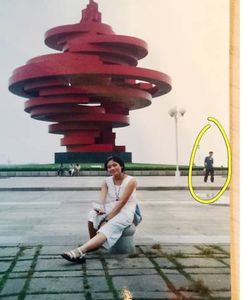 Przywiozła zdjęcie przyszłego męża z wakacji. Poznała go 11 lat później