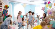 Zabawy urodzinowe dla dzieci: w co się bawić na kinderbalu?