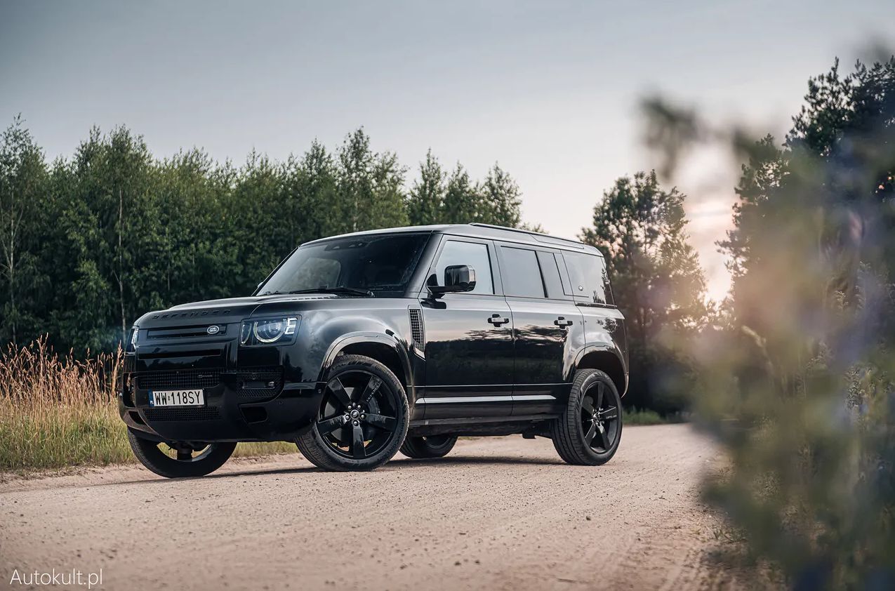 Defender, Range Rover i Discovery będą osobnymi markami. Zaskakująca decyzja Land Rovera