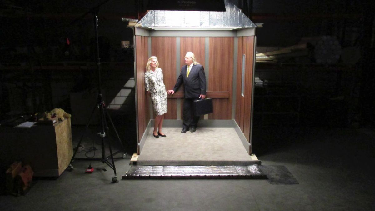 Fotograf zbudował makietę windy na potrzeby projektu fotograficznego 1