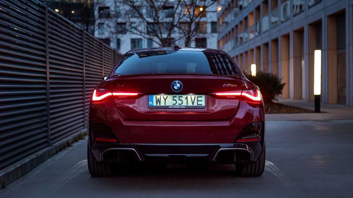 BMW i4 M50