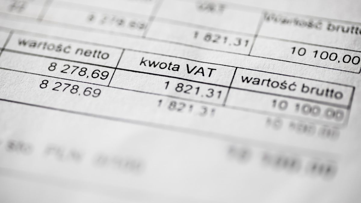 Wystawiali "puste faktury". Wyłudzili 8 mln zł