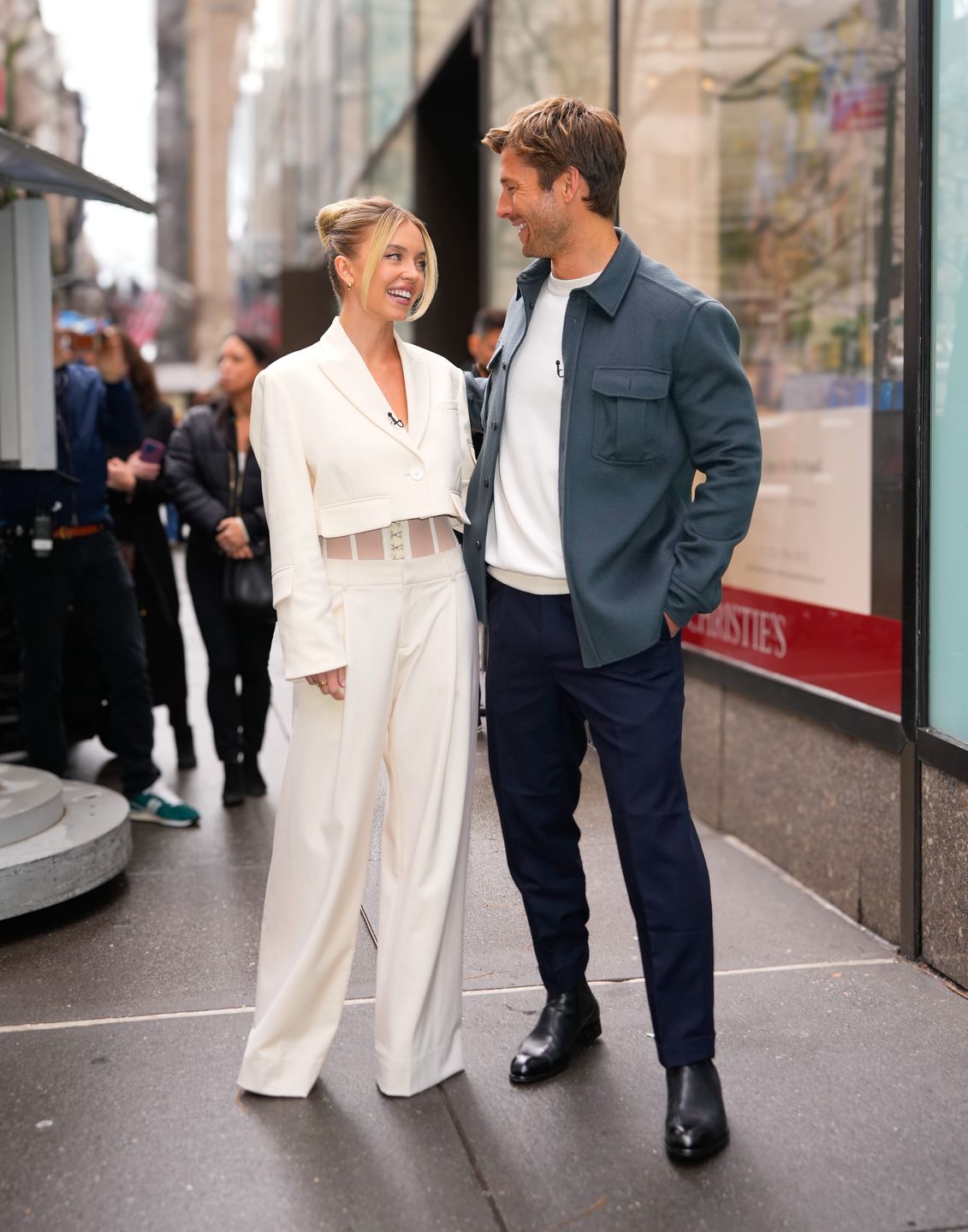 Sydney Sweeney i Glen Powell