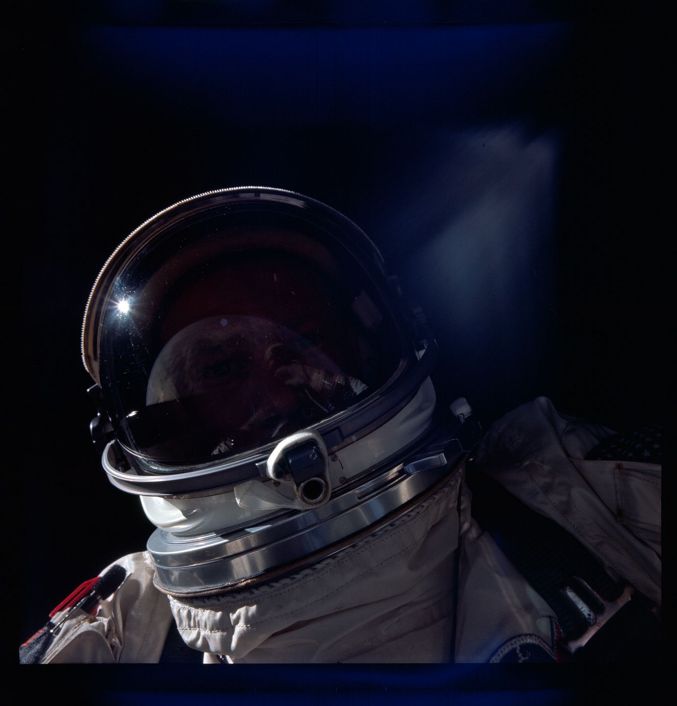 Pierwsze selfie w kosmosie zostało wykonane... 50 lat temu! 2