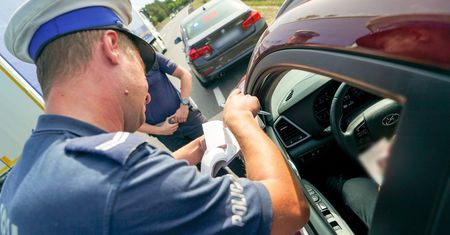 Dolny Śląsk. Przyjechał na komisariat odebrać dowód. Był pijany