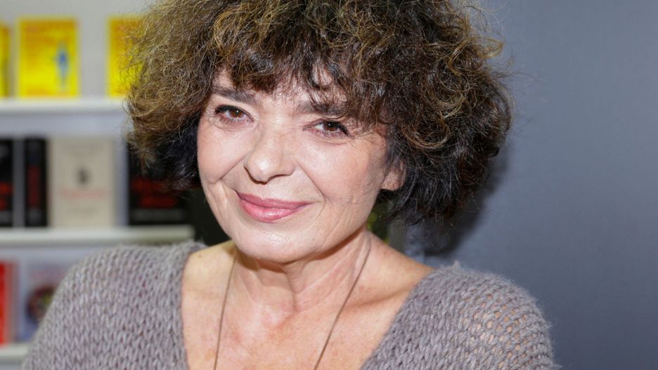 Katarzyna Grochola jest matką znanej projektantki wnętrz, Doroty Szelągowskiej