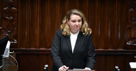 Drugi akt łaski dla Kamińskiego i Wąsika? Paprocka tłumaczy