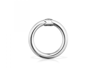 Dyskretny i elegancki pierścionek to doskonały upominek dla klasycznej minimalistki.